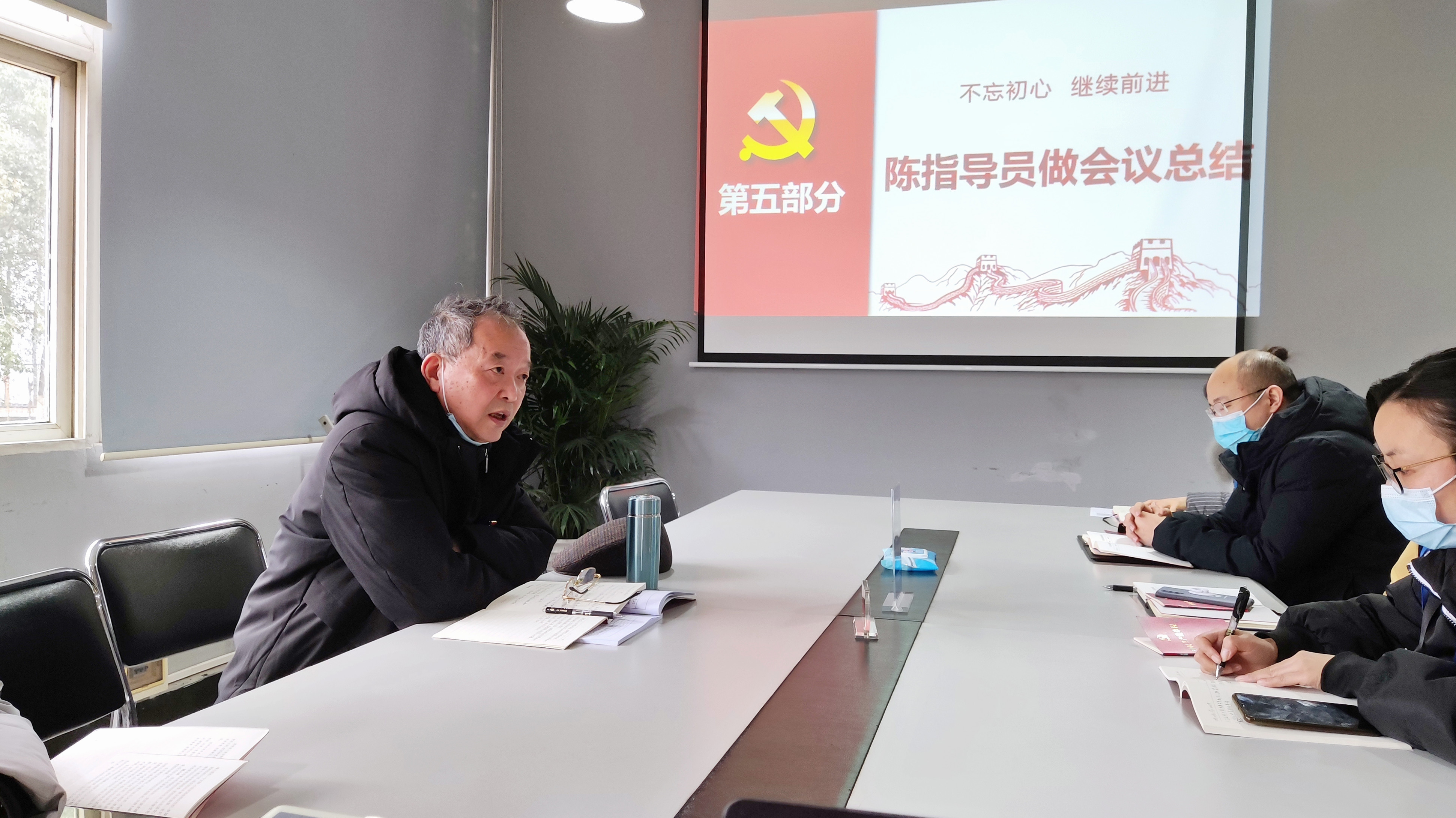 162009187.jpg 162009187.jpg