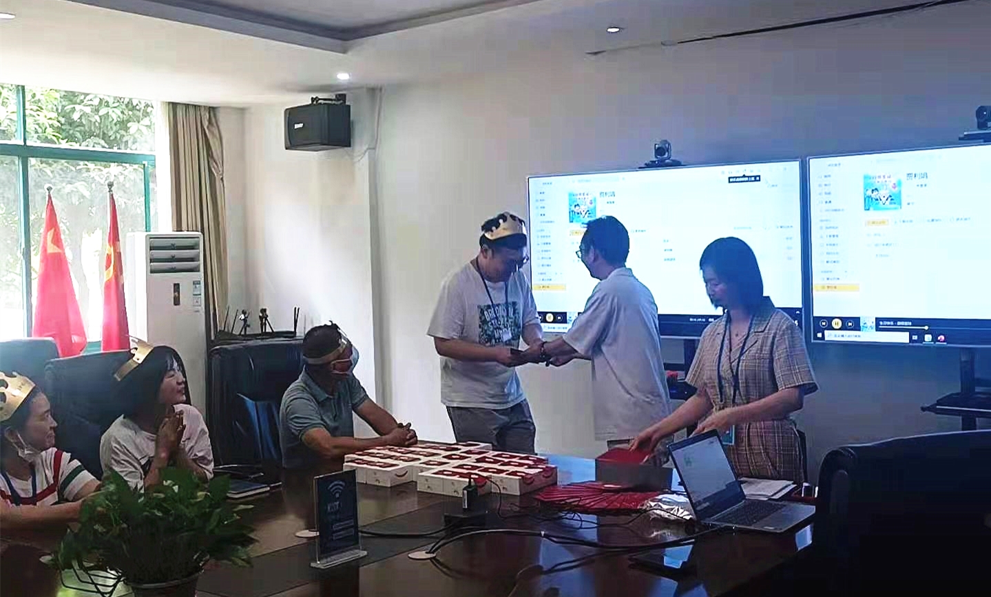 180017155.jpg 180017155.jpg